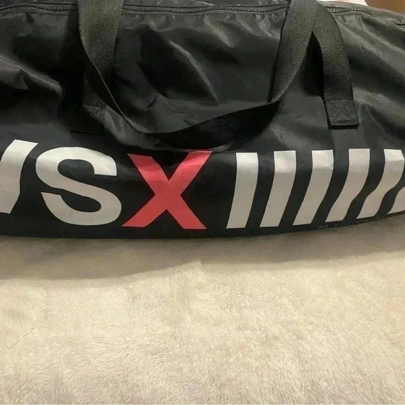 Victorias Secrets Gym Bag with mesh side pockets and straps to carry NWOT - Picture 3 of 12